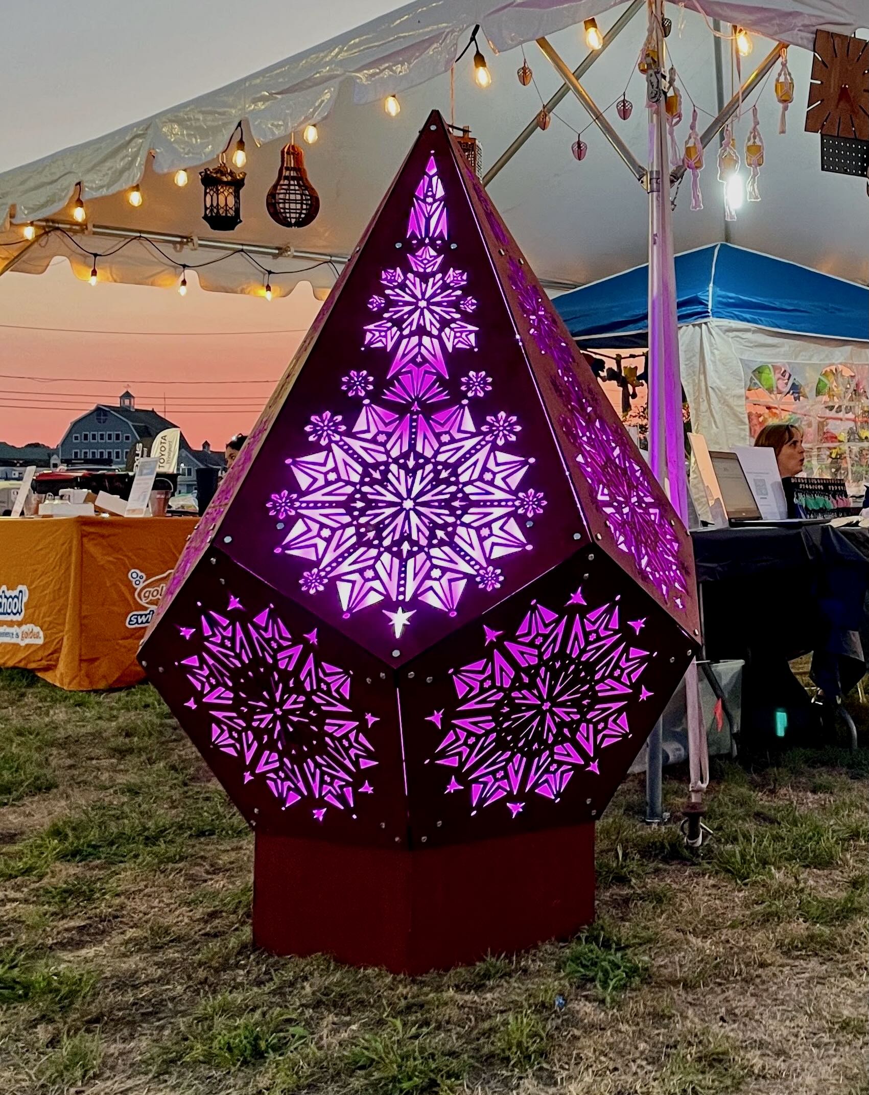 Makers working together